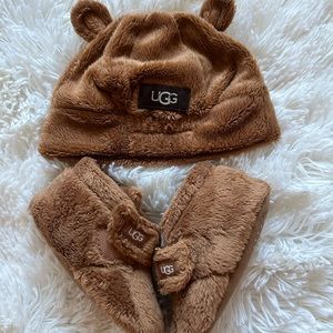 Brown Ugg beanie and booties for baby